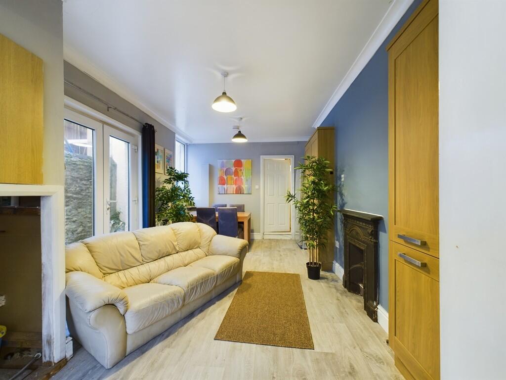 1 bed House Share for rent in Plymouth. From Martin & Co - Plymouth