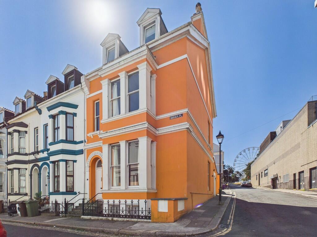 5 bed End of Terrace for rent in Plymouth. From Martin & Co - Plymouth