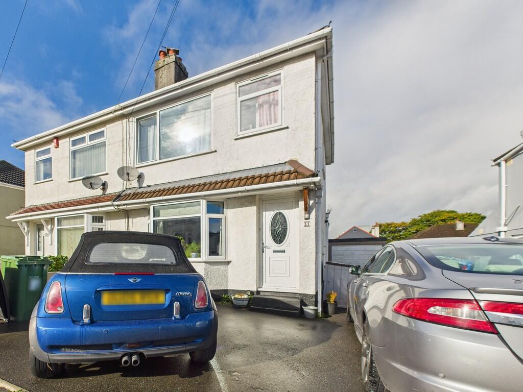 3 bed Semi Detached for rent in Saltash. From Martin & Co - Plymouth 3 bed Semi Detached for rent in Saltash. From Martin & Co - Plymouth