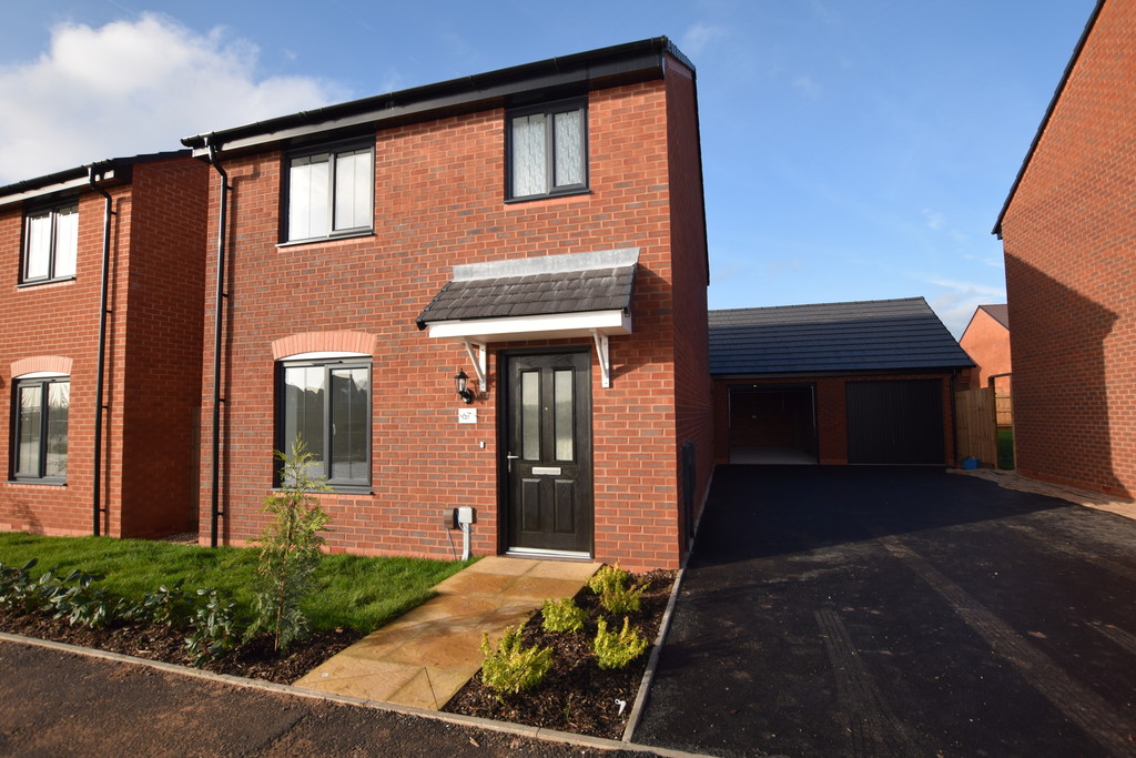3 bed Detached House for rent in Warwickshire. From Martin & Co - Hinckley