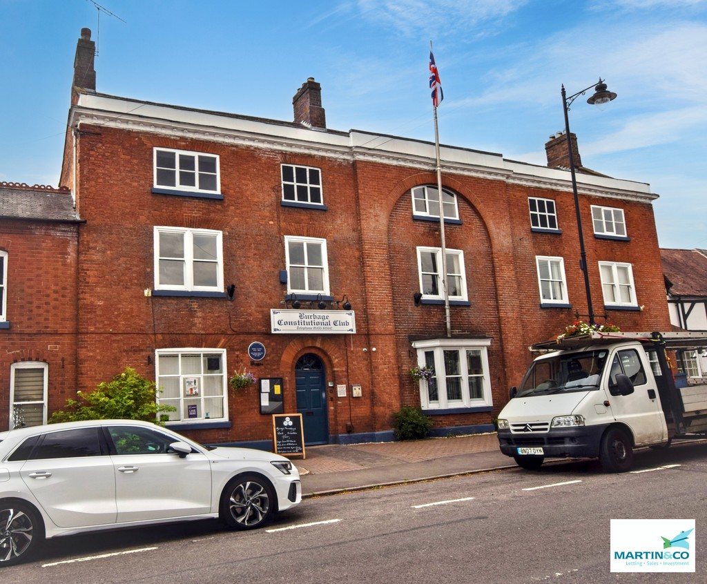 2 bed 1st Floor Flat for rent in Leicestershire. From Martin & Co - Hinckley
