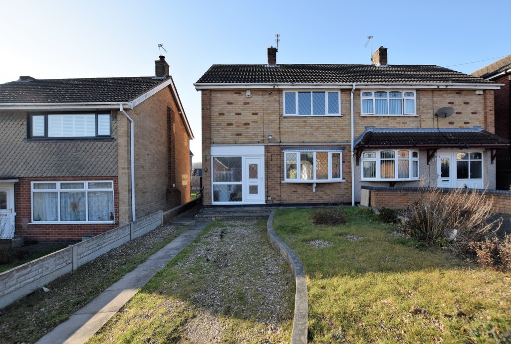 3 bed Semi Detached for rent in Hartshill. From Martin & Co - Hinckley 3 bed Semi Detached for rent in Hartshill. From Martin & Co - Hinckley