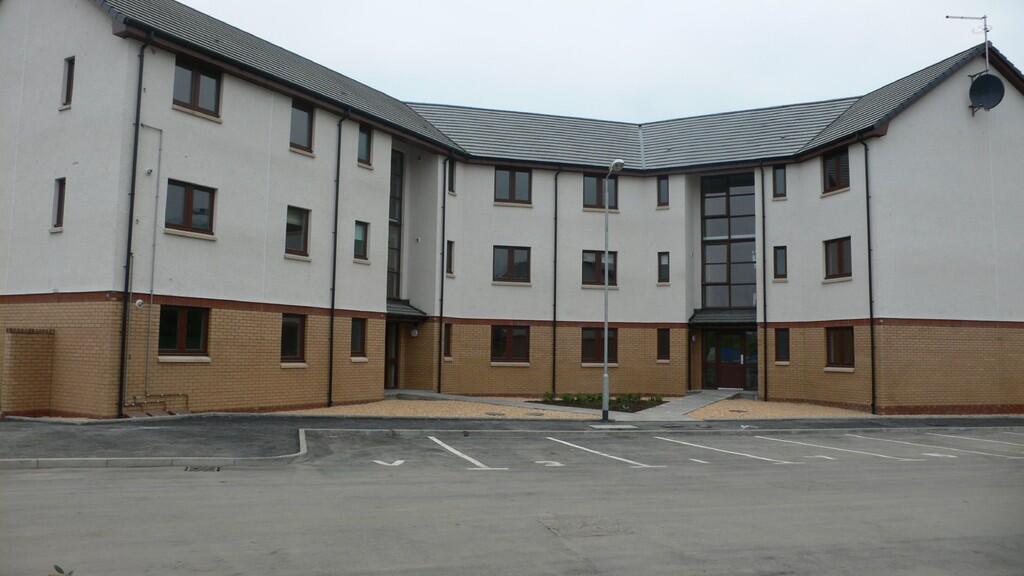 2 bed 1st Floor Flat for rent in Tullibody. From Martin & Co - Stirling