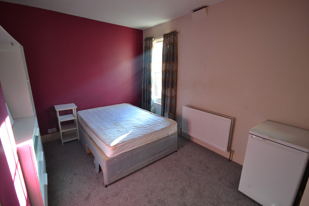 0 bed Studio for rent in Leicestershire. From Martin & Co - Leicester West