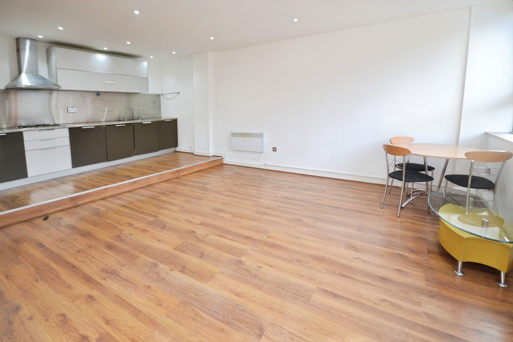 2 bed 1st Floor Flat for rent in Leicestershire. From Martin & Co - Leicester West 2 bed 1st Floor Flat for rent in Leicestershire. From Martin & Co - Leicester West
