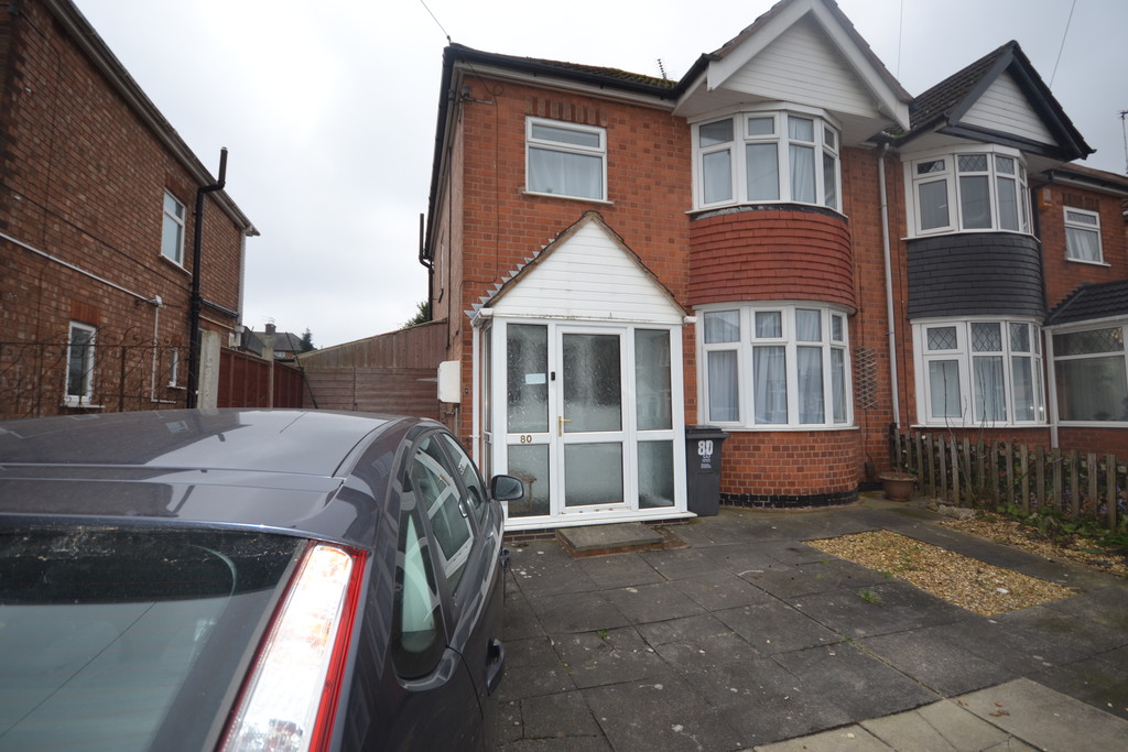 3 bed Semi Detached for rent in Leicestershire. From Martin & Co - Leicester West