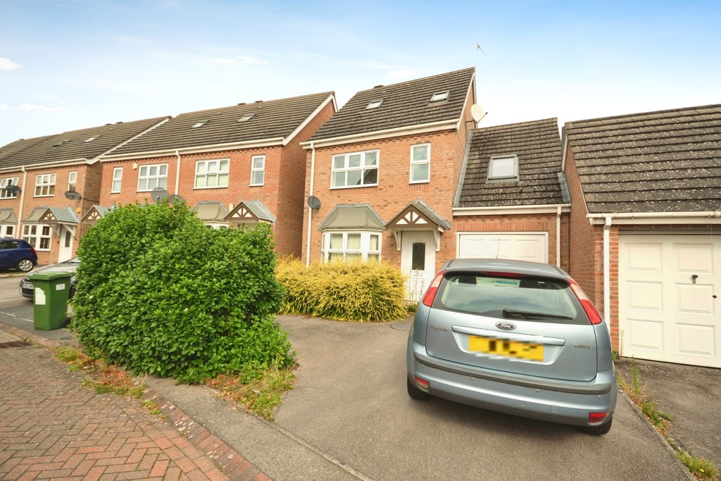 4 bed Detached for rent in Leicestershire. From Martin & Co - Leicester West