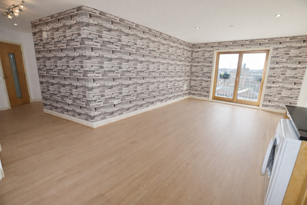 2 bed 1st Floor Flat for rent in Leicester. From Martin & Co - Leicester West