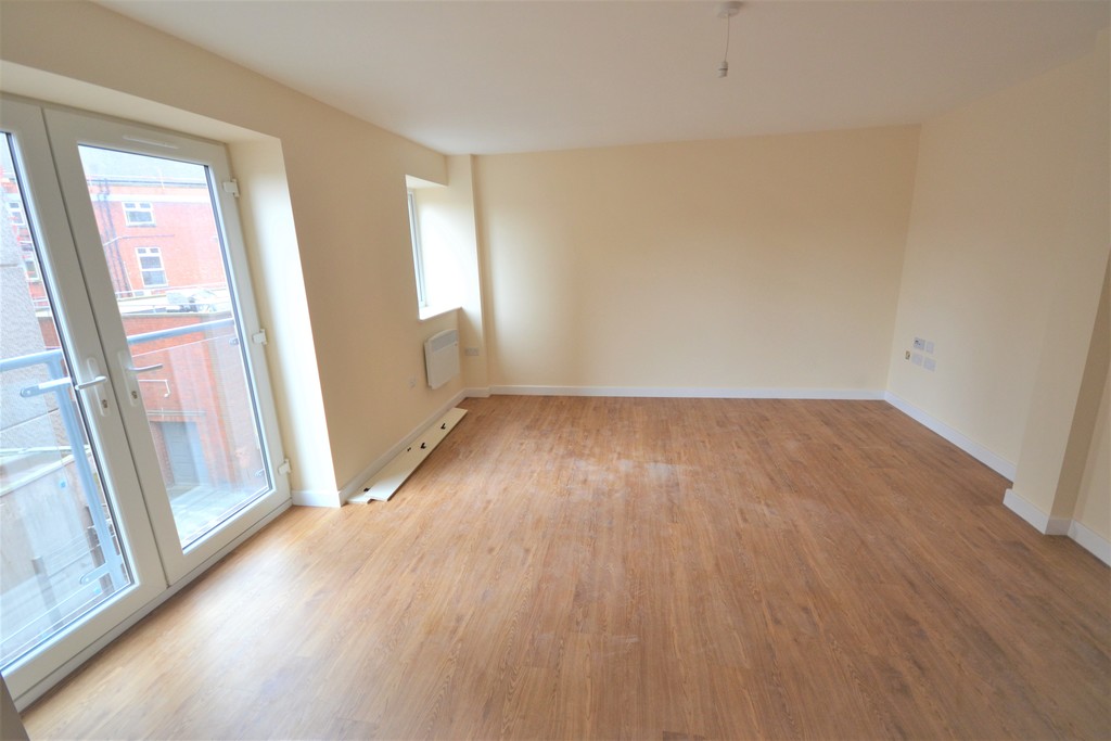 2 bed Apartment for rent in Leicestershire . From Martin & Co - Leicester West