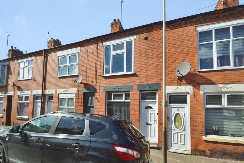 2 bed Mid Terraced House for rent in Leicestershire. From Martin & Co - Leicester West 2 bed Mid Terraced House for rent in Leicestershire. From Martin & Co - Leicester West
