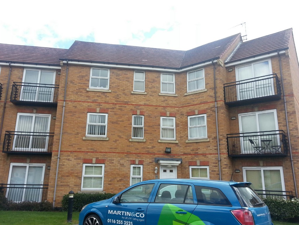 2 bed Apartment for rent in Leicester. From Martin & Co - Leicester West