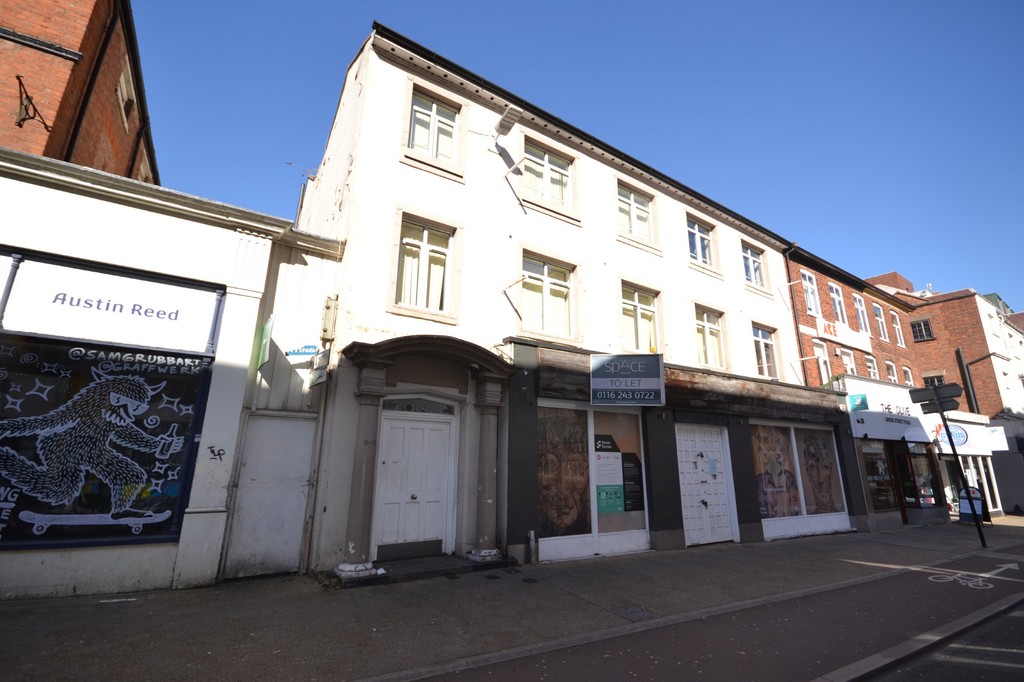 2 bed 1st Floor Flat for rent in Leicestershire. From Martin & Co - Leicester West