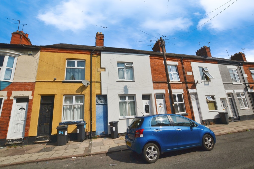 2 bed Mid Terraced House for rent in Stoughton. From Martin & Co - Leicester West 2 bed Mid Terraced House for rent in Stoughton. From Martin & Co - Leicester West