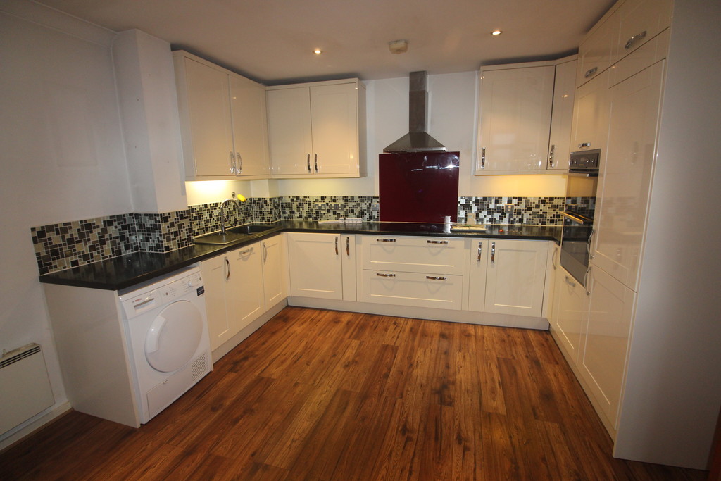 2 bed Apartment for rent in Berkshire. From Martin & Co - Reading Caversham