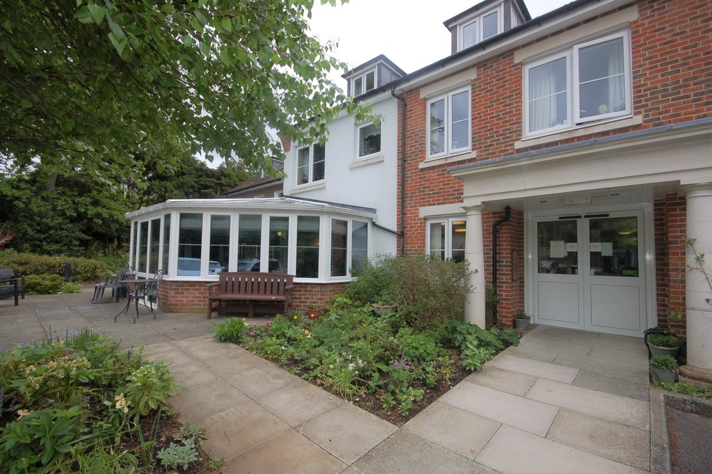 1 bed Apartment for rent in East Sussex. From Martin & Co - Uckfield