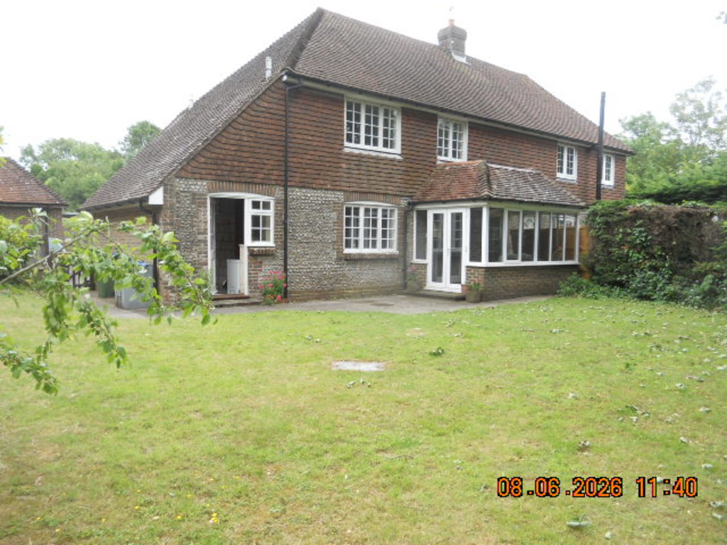 3 bed End of Terrace for rent in Falmer. From Martin & Co - Uckfield 3 bed End of Terrace for rent in Falmer. From Martin & Co - Uckfield