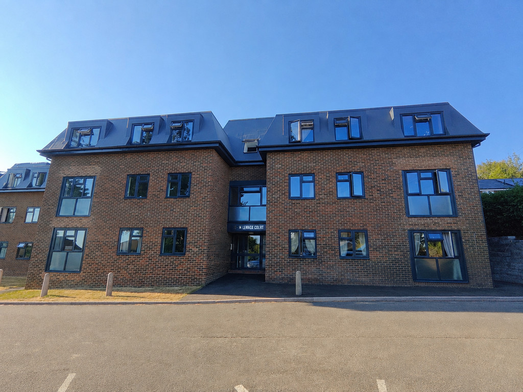 2 bed 1st Floor Flat for rent in Heathfield. From Martin & Co - Uckfield 2 bed 1st Floor Flat for rent in Heathfield. From Martin & Co - Uckfield