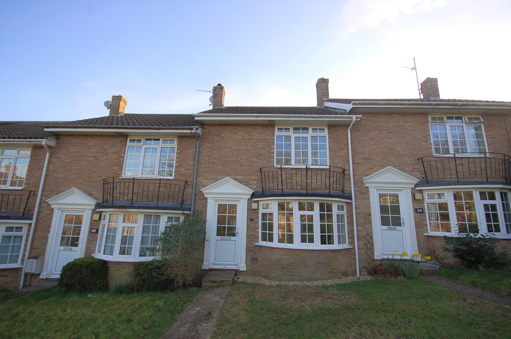 2 bed Mid Terraced House for rent in East Sussex. From Martin & Co - Uckfield