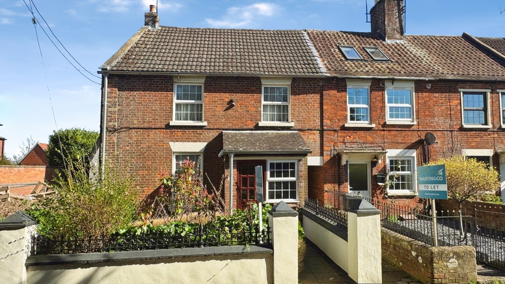 1 bed House Share for rent in Wiltshire. From Martin & Co - Westbury