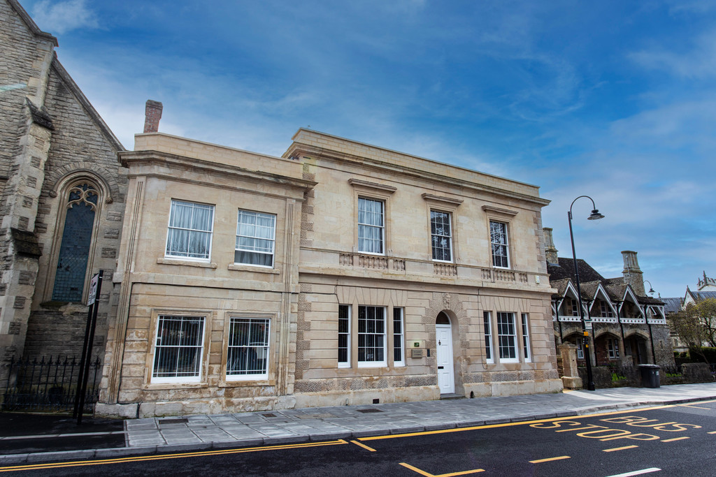 1 bed Apartment for rent in Wiltshire. From Martin & Co - Westbury