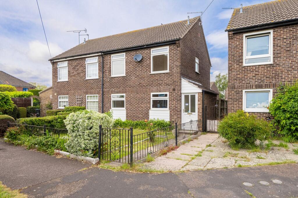 3 bed Semi Detached for rent in Stalham. From Minors & Brady - Wroxham 3 bed Semi Detached for rent in Stalham. From Minors & Brady - Wroxham