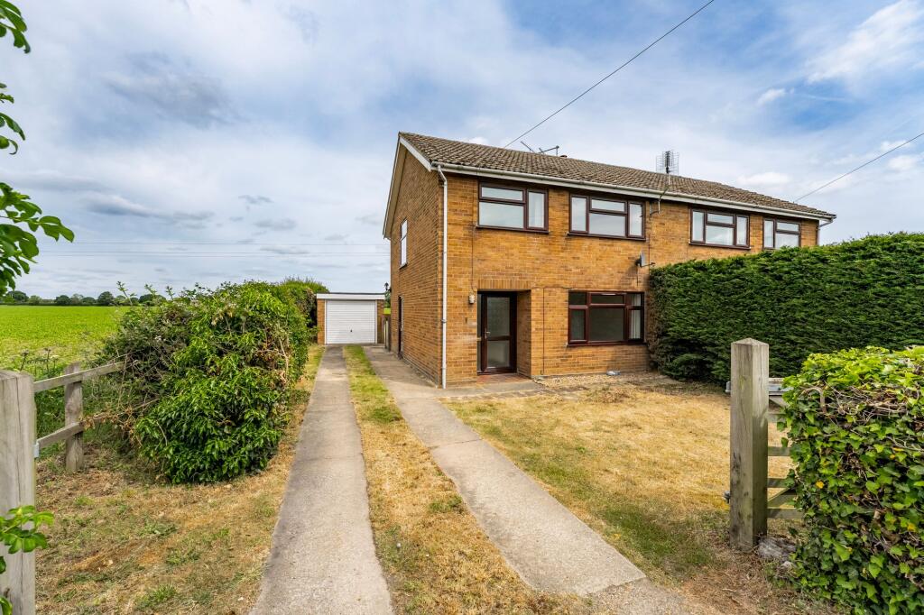 3 bed Semi Detached for rent in Ludham. From Minors & Brady - Wroxham 3 bed Semi Detached for rent in Ludham. From Minors & Brady - Wroxham