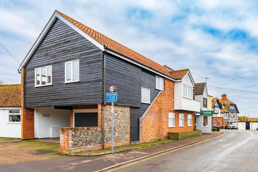 2 bed 1st Floor Flat for rent in Horning. From Minors & Brady - Wroxham 2 bed 1st Floor Flat for rent in Horning. From Minors & Brady - Wroxham