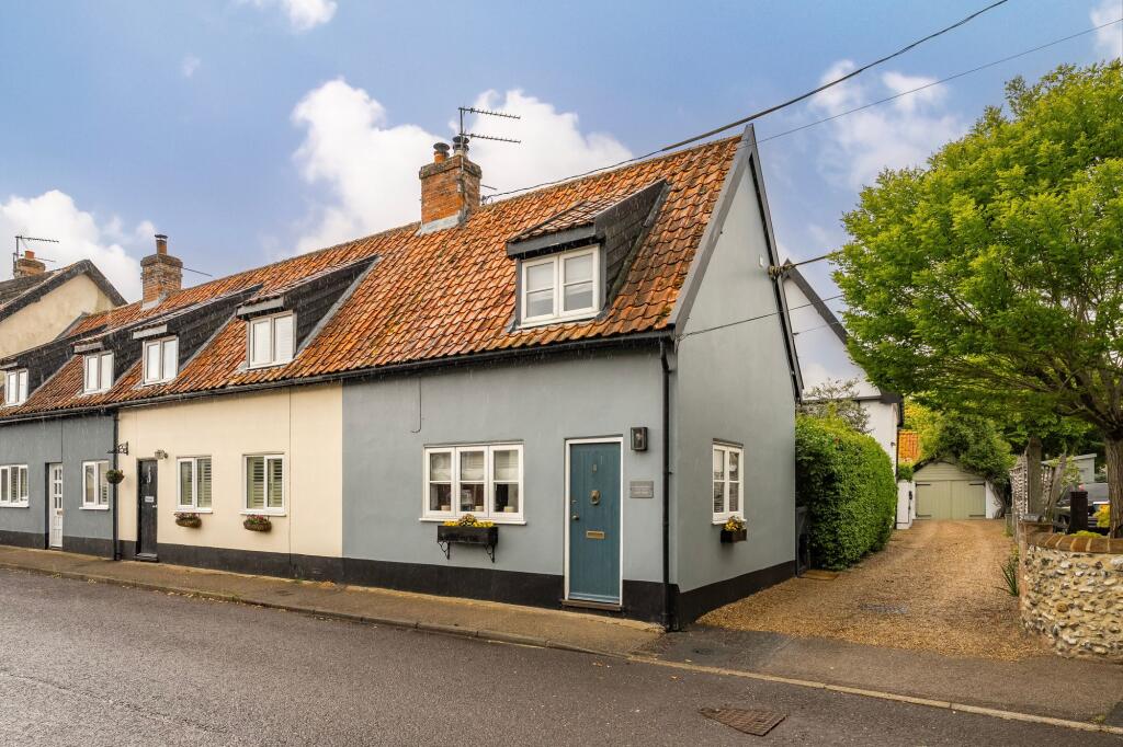 2 bed End of Terrace for rent in Metfield. From Minors & Brady - Wroxham