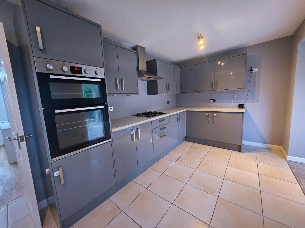3 bed Semi Detached for rent in Chester. From Swetenhams - Lettings - Chester 3 bed Semi Detached for rent in Chester. From Swetenhams - Lettings - Chester