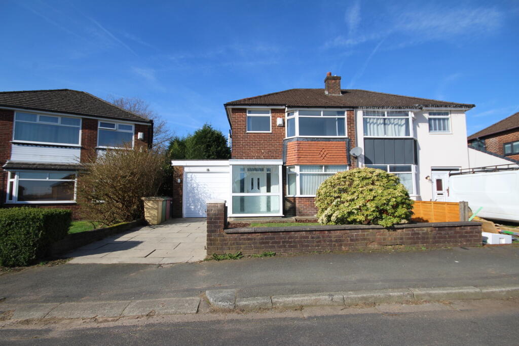 3 bed Semi Detached for rent in Ainsworth. From William Thomas Estate Agency - Bolton 3 bed Semi Detached for rent in Ainsworth. From William Thomas Estate Agency - Bolton