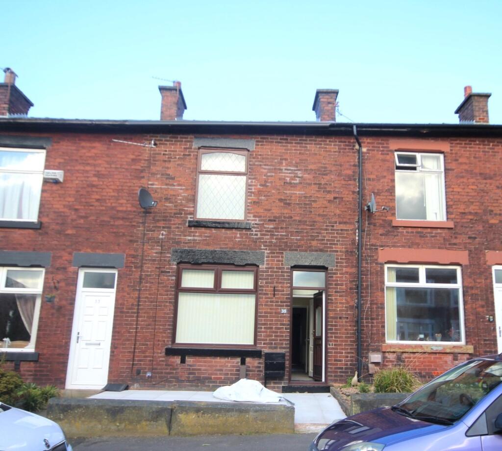 2 bed Mid Terraced House for rent in Chapeltown. From William Thomas Estate Agency - Bolton