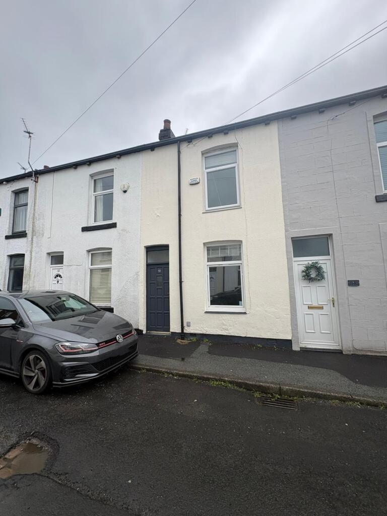 2 bed Mid Terraced House for rent in Chapeltown. From William Thomas Estate Agency - Bolton 2 bed Mid Terraced House for rent in Chapeltown. From William Thomas Estate Agency - Bolton