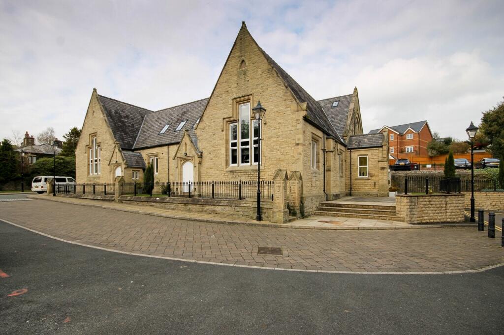 2 bed Apartment for rent in Chapeltown. From William Thomas Estate Agency - Bolton 2 bed Apartment for rent in Chapeltown. From William Thomas Estate Agency - Bolton