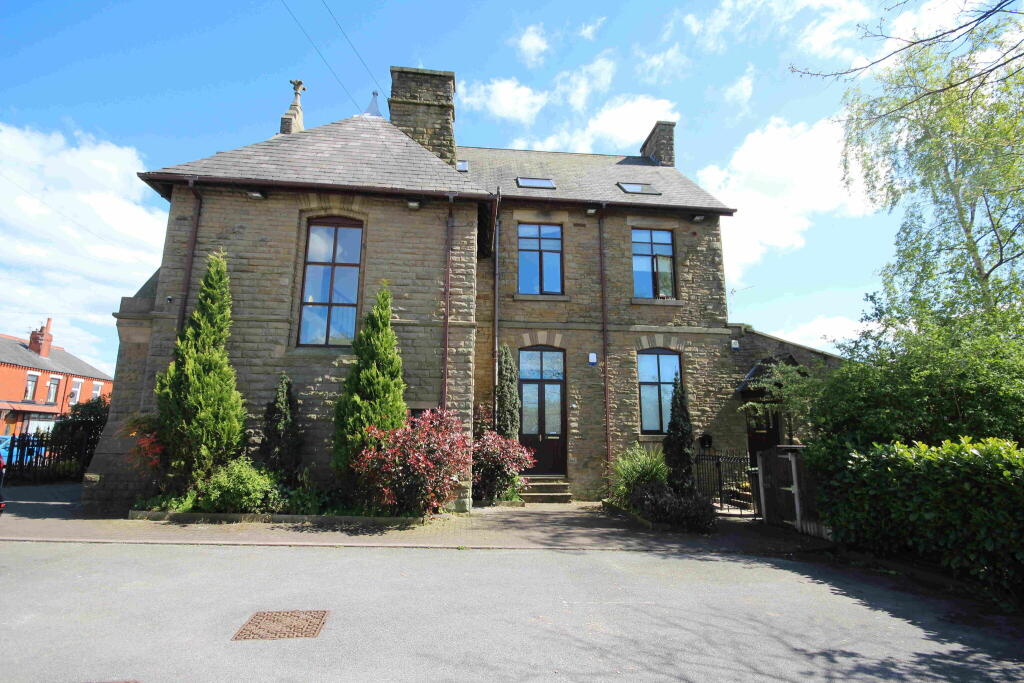 2 bed Apartment for rent in Ainsworth. From William Thomas Estate Agency - Bolton