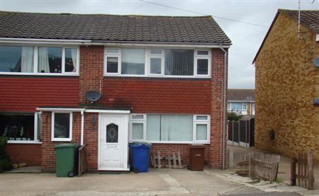 3 bed End Terraced House for rent in Corringham. From William H Brown - Grays