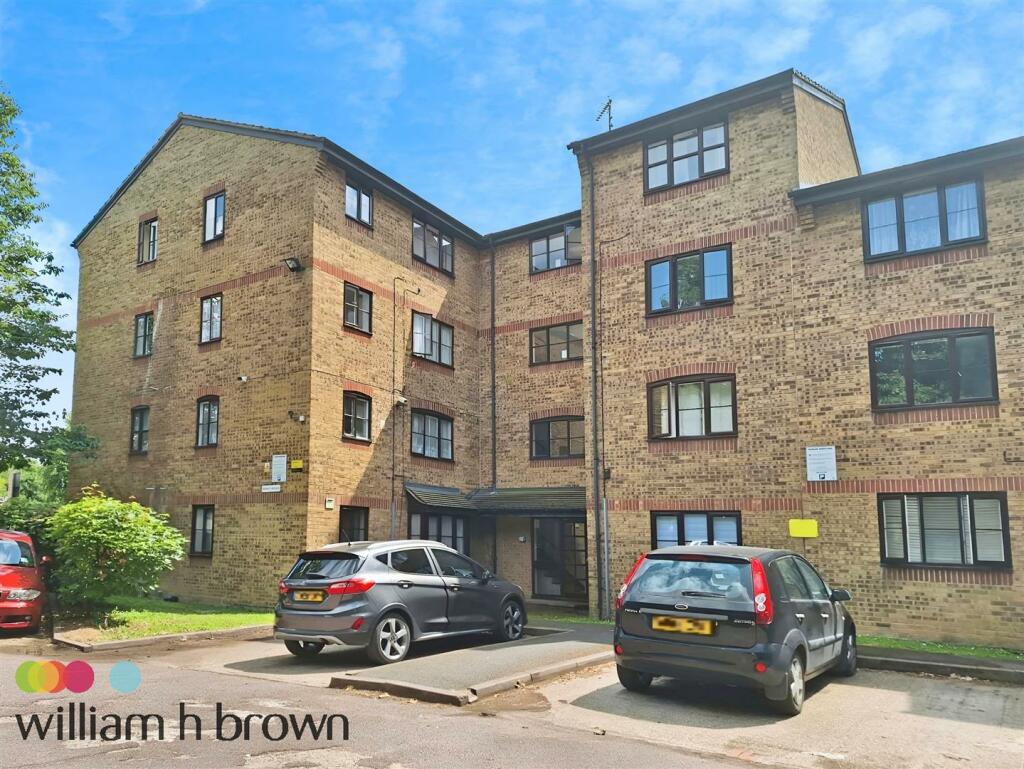 1 bed Apartment for rent in Grays. From William H Brown - Grays