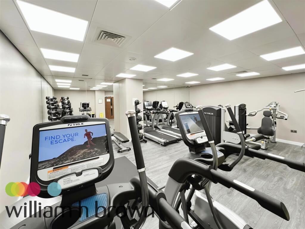 2 bed Apartment for rent in Southend-on-Sea. From William H Brown - Grays