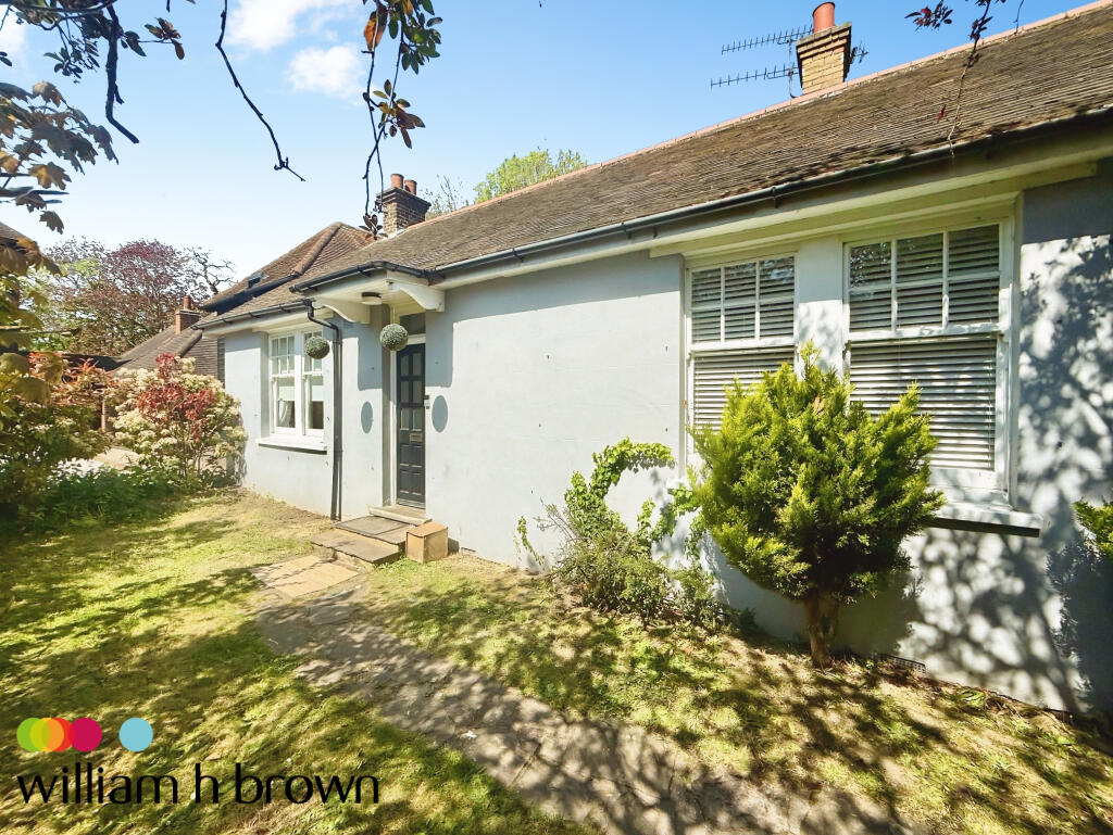 4 bed Barn for rent in North Stifford. From William H Brown - Grays