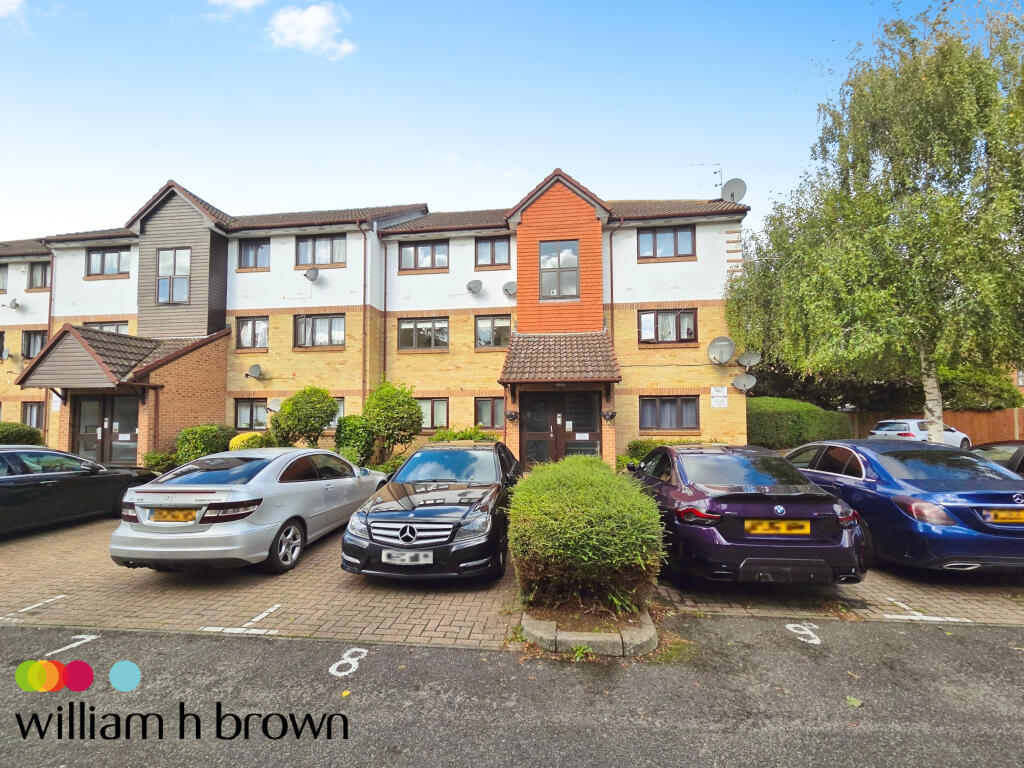 2 bed Apartment for rent in Barking. From William H Brown - Grays