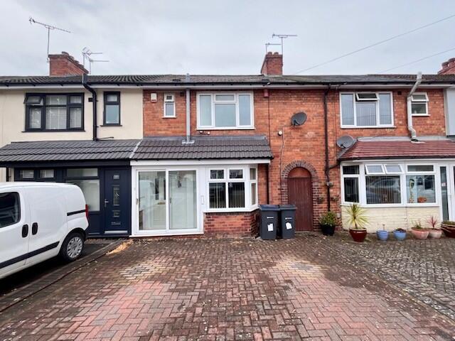 3 bed Mid Terraced House for rent in Major's Green. From Shipways - Shirley