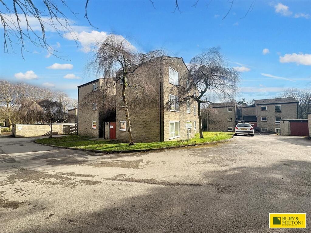 1 bed Apartment for rent in Buxton. From Bury & Hilton - Leek