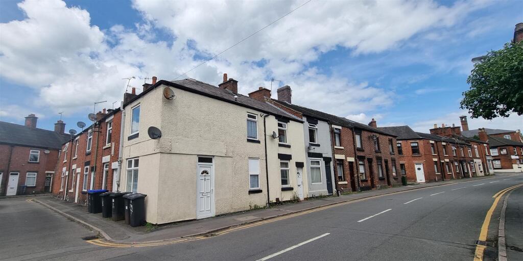 1 bed End of Terrace for rent in Leek. From Bury & Hilton - Leek 1 bed End of Terrace for rent in Leek. From Bury & Hilton - Leek