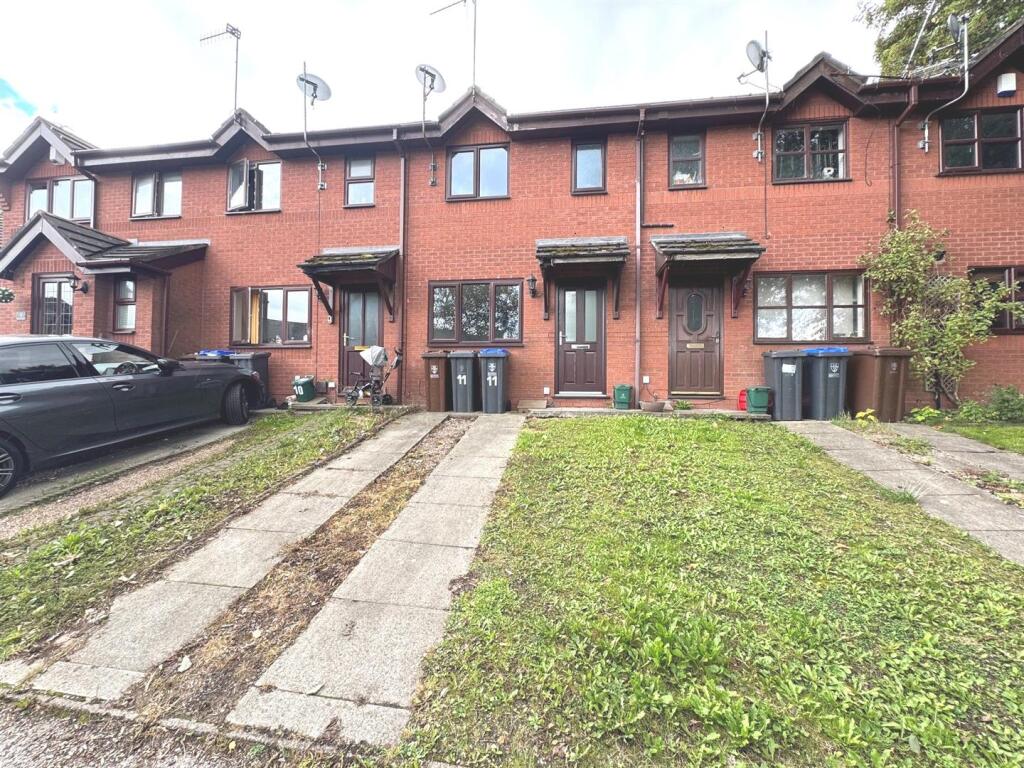 2 bed Mid Terraced House for rent in Leek. From Bury & Hilton - Leek 2 bed Mid Terraced House for rent in Leek. From Bury & Hilton - Leek