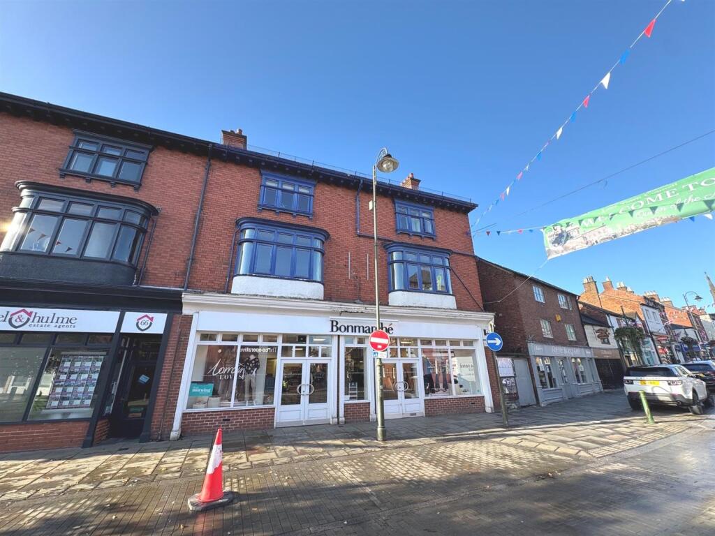 1 bed Apartment for rent in Leek. From Bury & Hilton - Leek 1 bed Apartment for rent in Leek. From Bury & Hilton - Leek