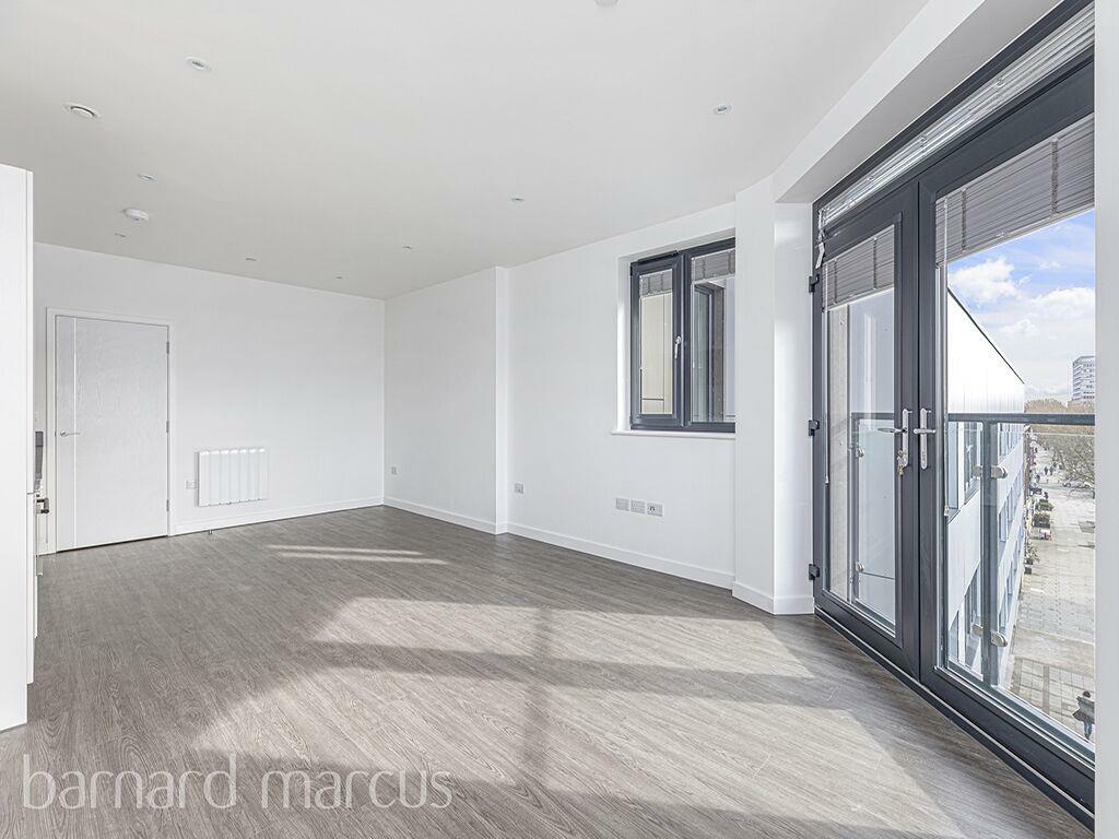 1 bed 1st Floor Flat for rent in Friern Barnet. From Barnard Marcus - Muswell Hill