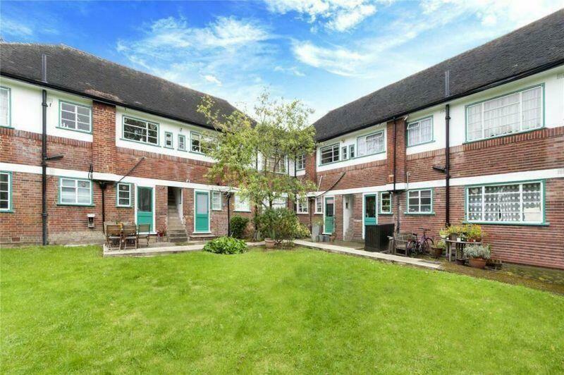 2 bed Annexe for rent in Finchley. From Barnard Marcus - Muswell Hill