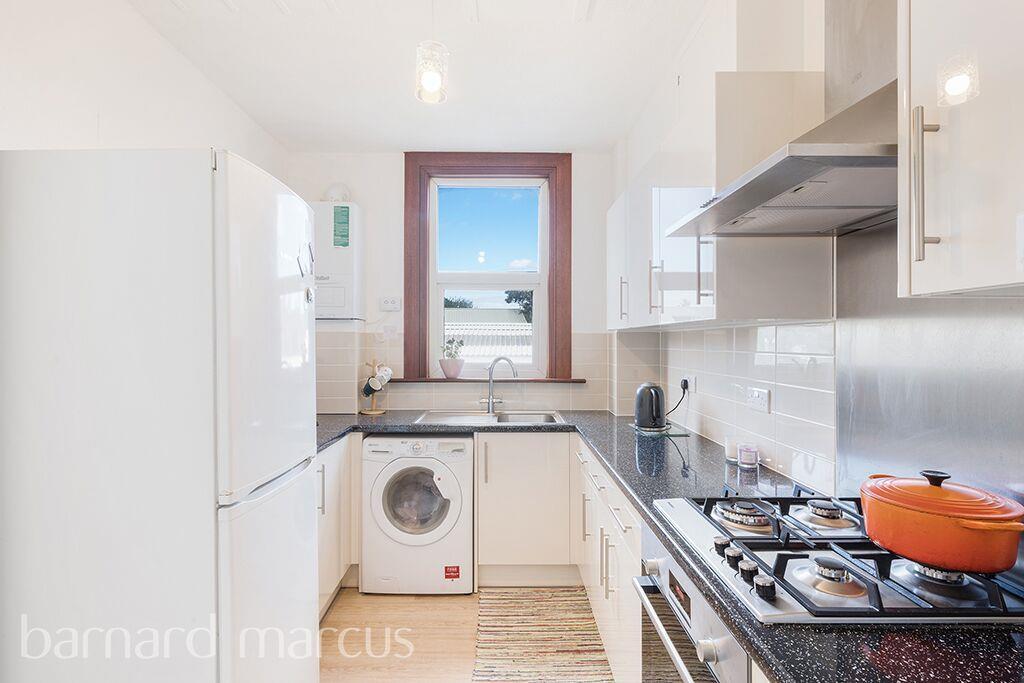 2 bed Annexe for rent in Willesden. From Barnard Marcus - Muswell Hill 2 bed Annexe for rent in Willesden. From Barnard Marcus - Muswell Hill